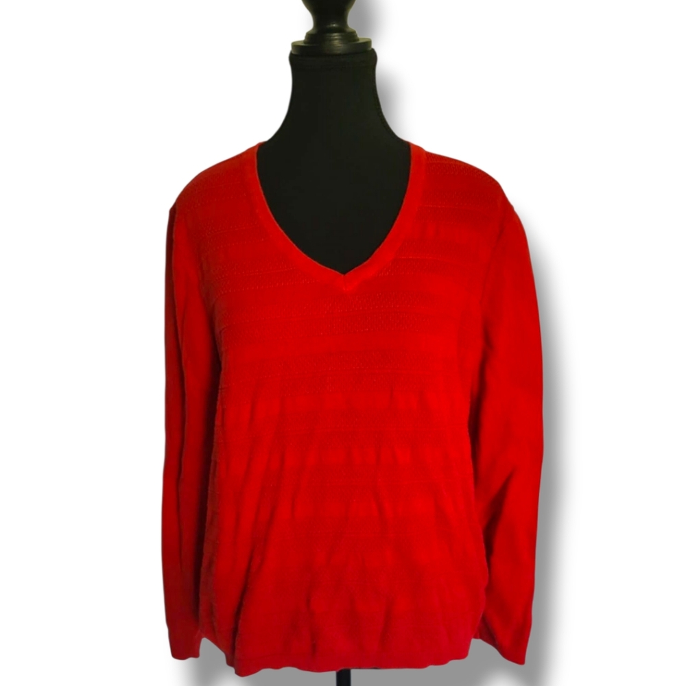 Tommy Hilfiger Women’s Red V-Neck Stripe Sweater – Size XL